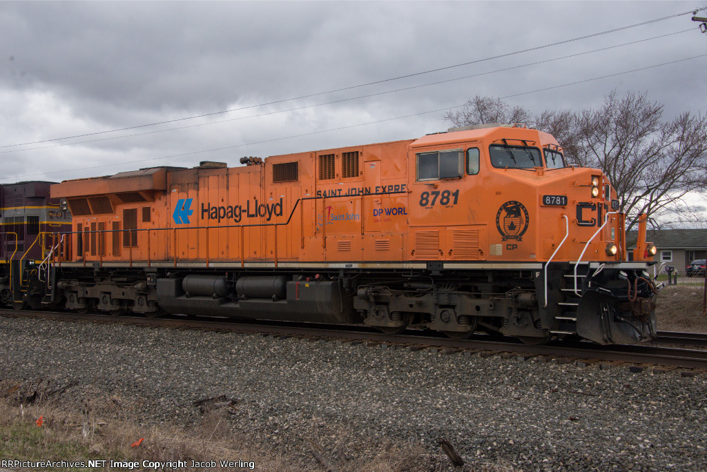 CP 8781 (Hapag-Lloyd Specialty Unit!)